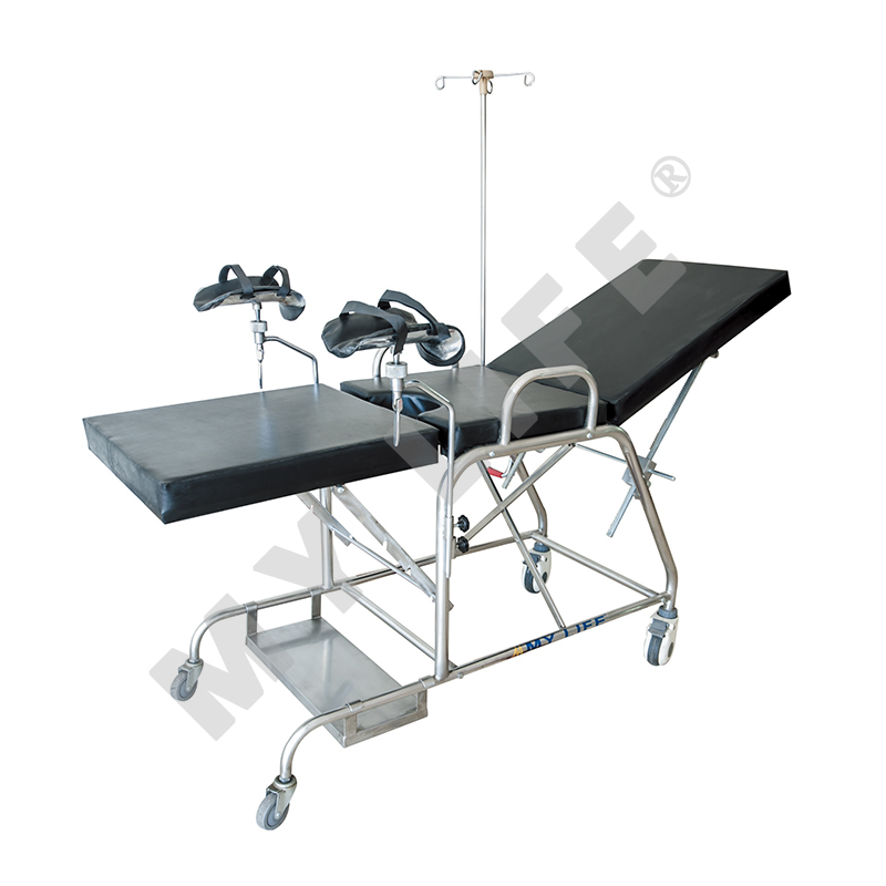 Mesa Examinadora Feminina (Quatro Rodas/Quatro Alças)